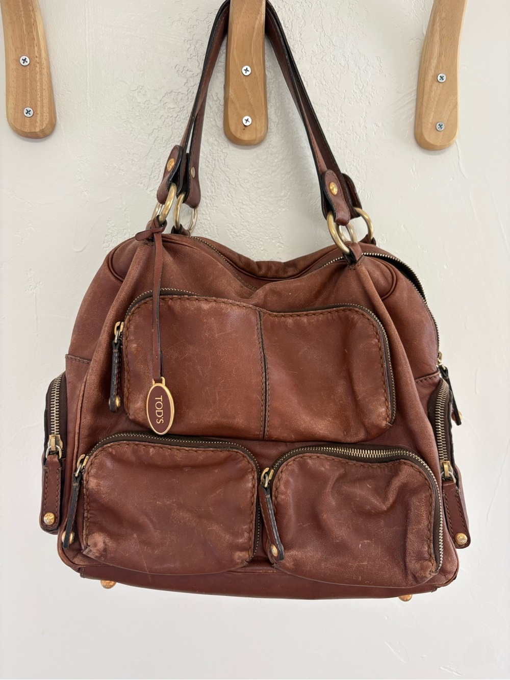 TOD'S Chestnut Brown Leather Shoulder Bag with Front Pockets
